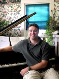 Jacob at piano 007em