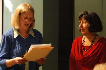 Cathy being introduced by her colleague Ann Diskin